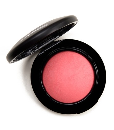 MAC Mineralize Blush 4g. Hey, Coral, Hey...